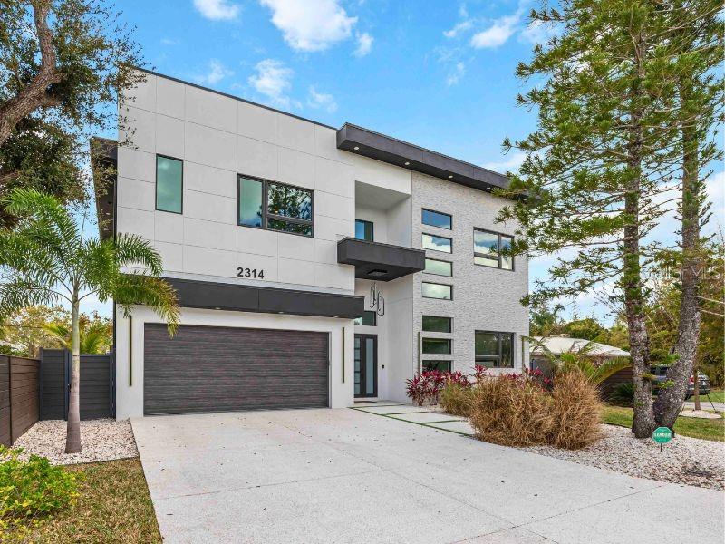 MLS# A4684572 Property Photo