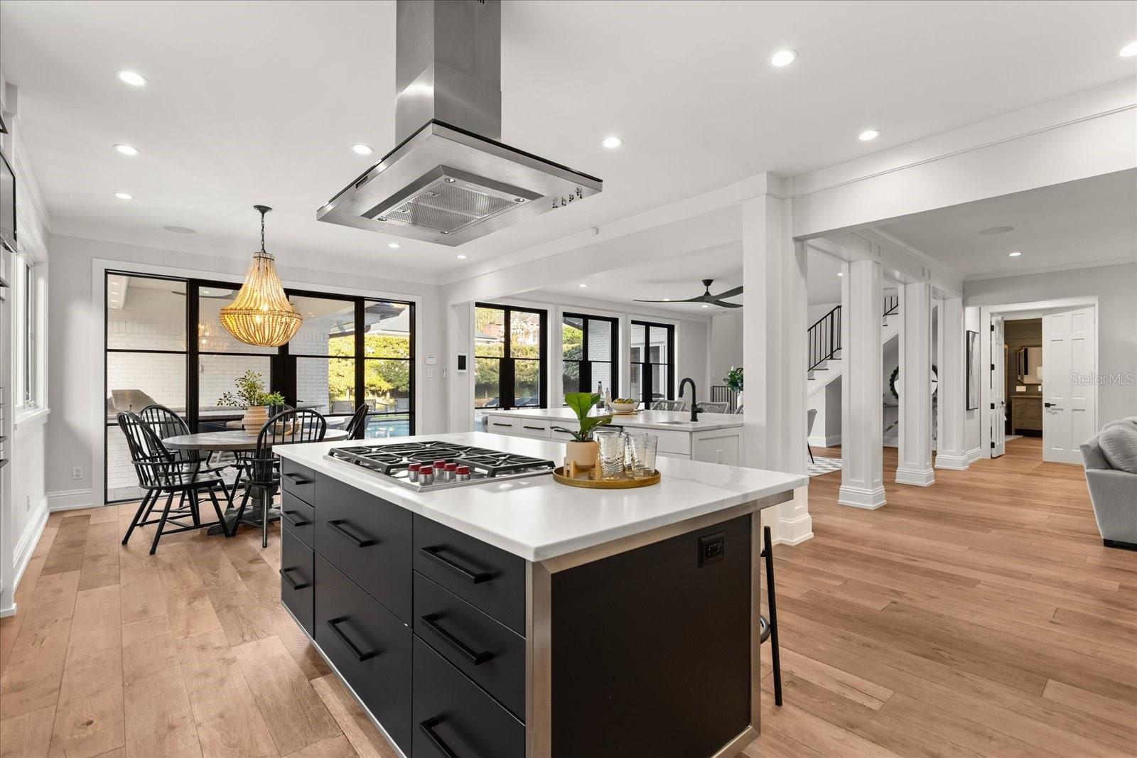 O6387200 Property Photo