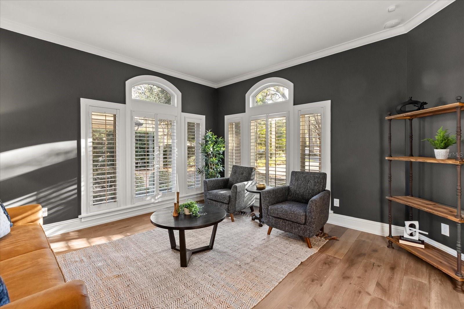 O6387200 Property Photo