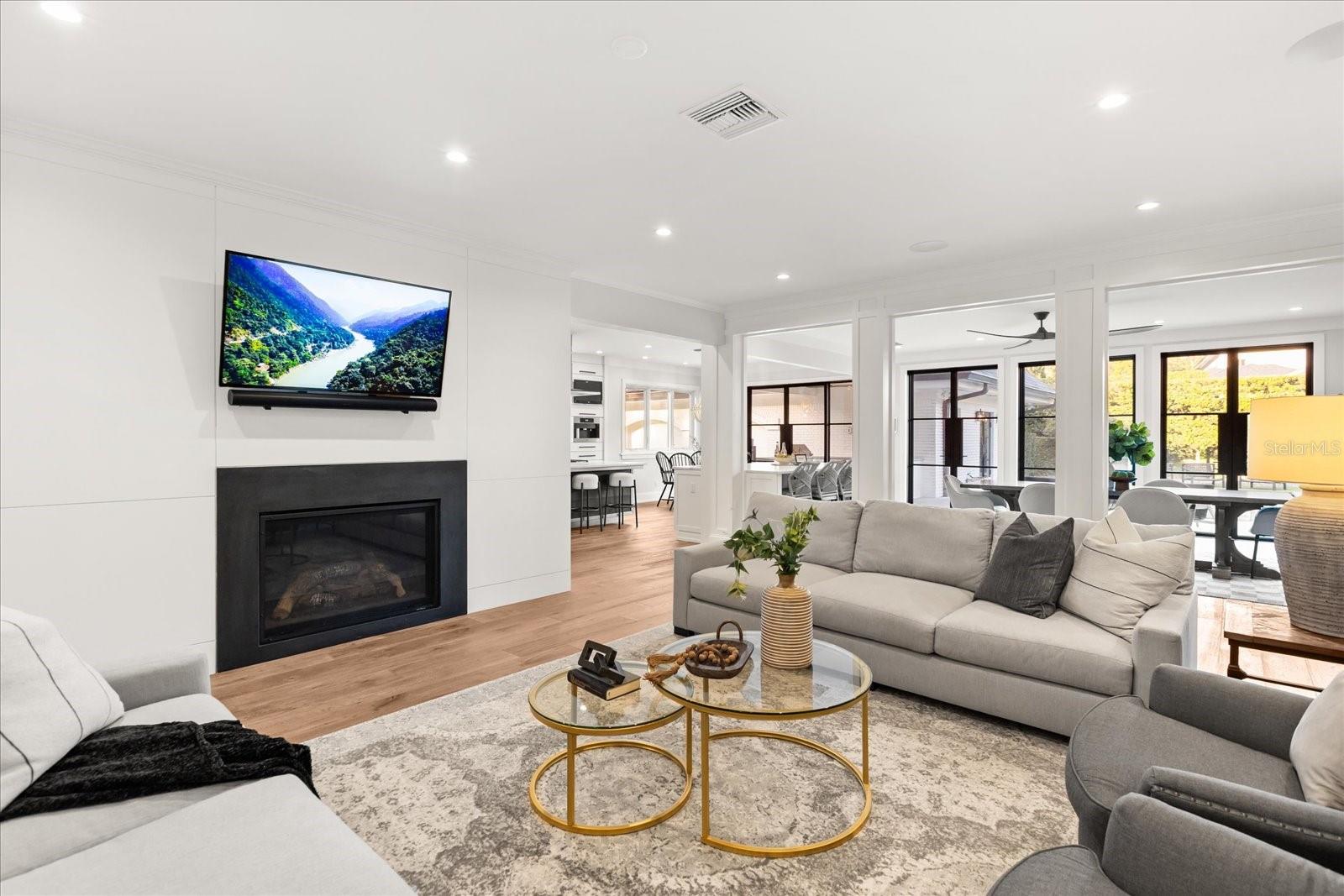 O6387200 Property Photo