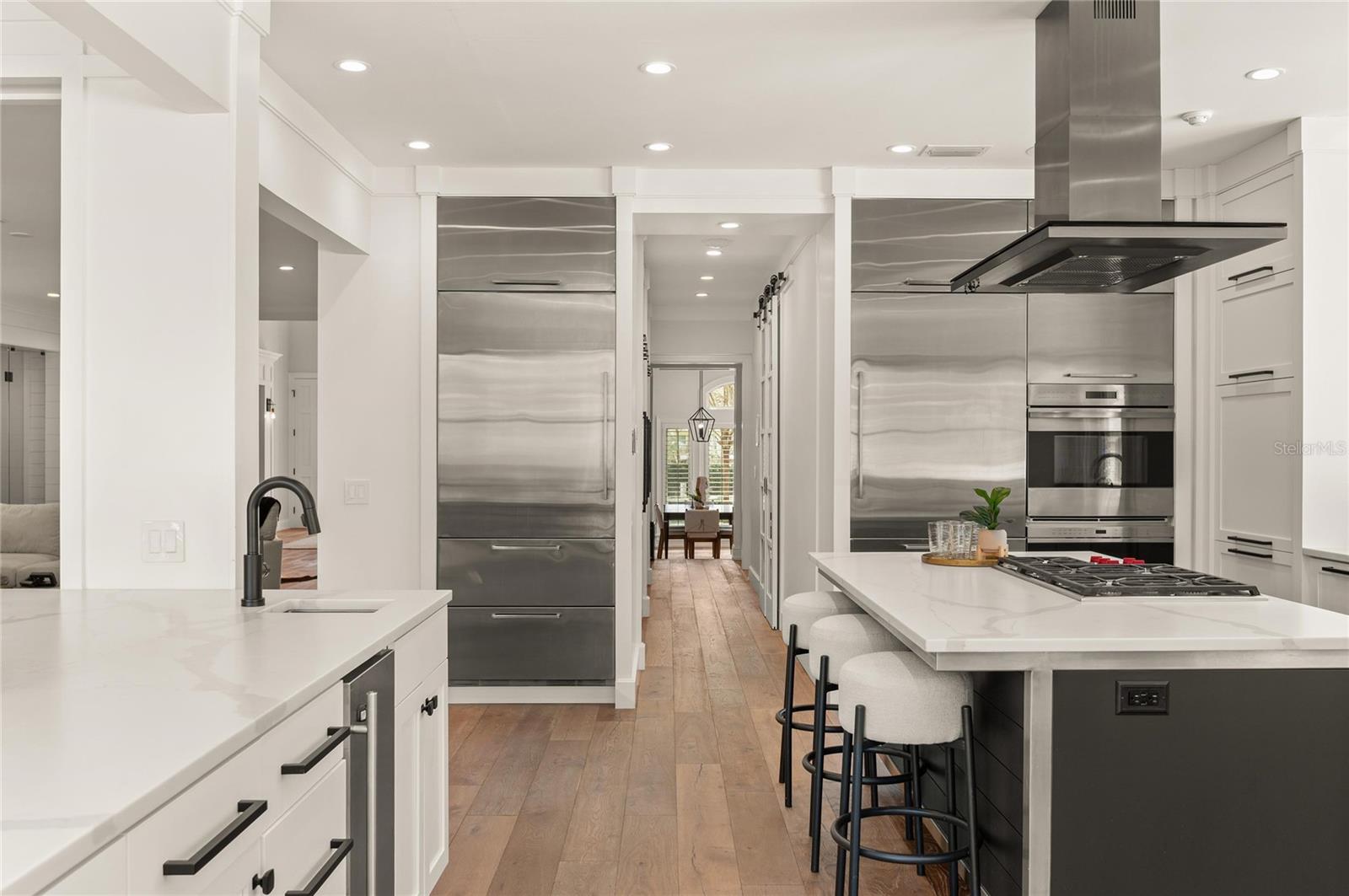 O6387200 Property Photo