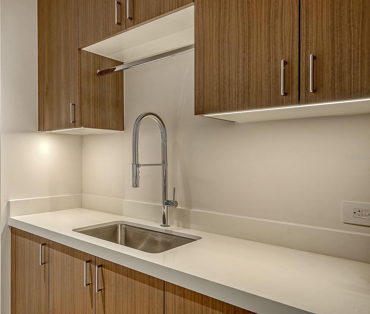 A4684683 Property Photo