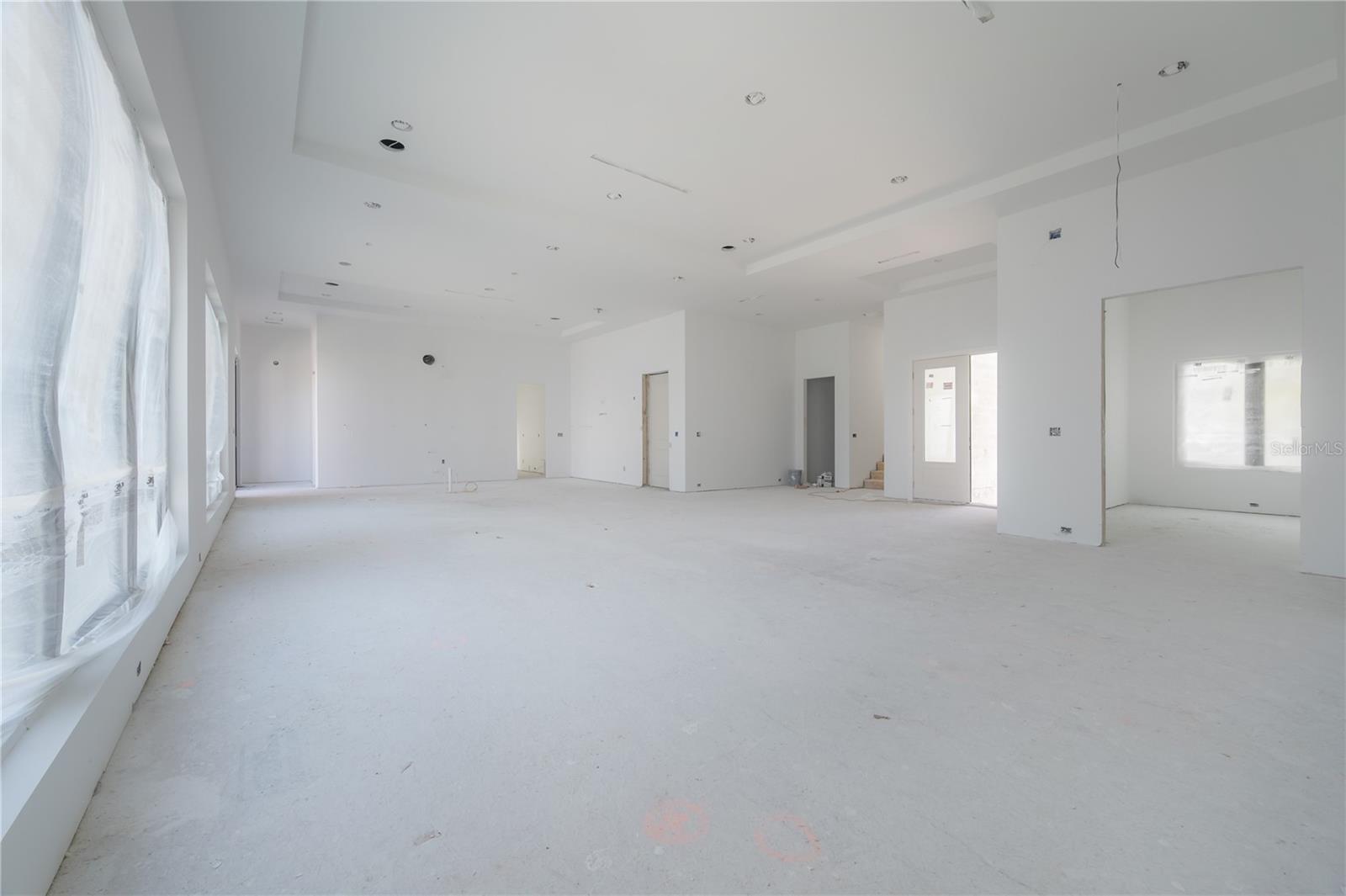 TB8484447 Property Photo