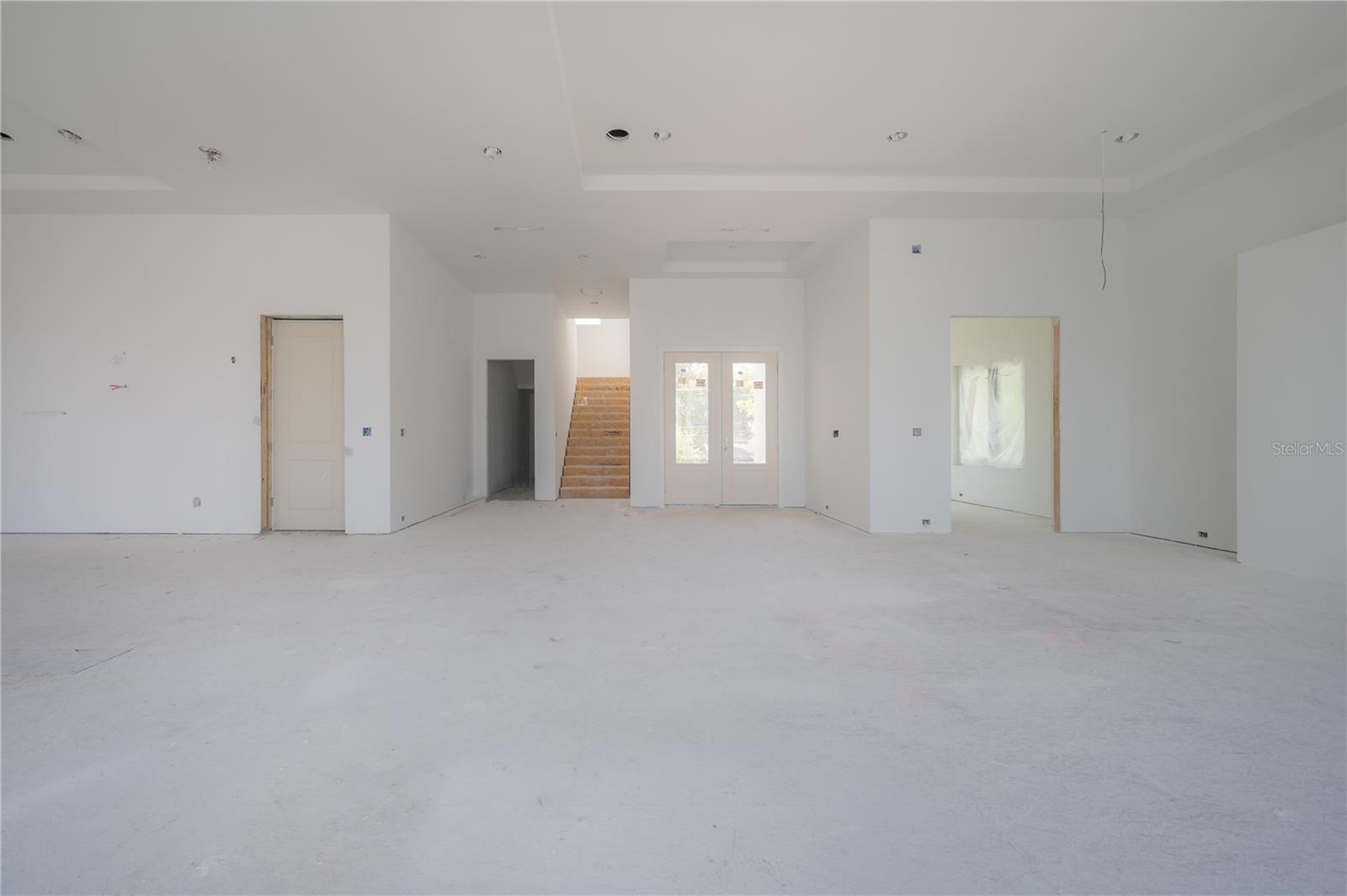 TB8484447 Property Photo