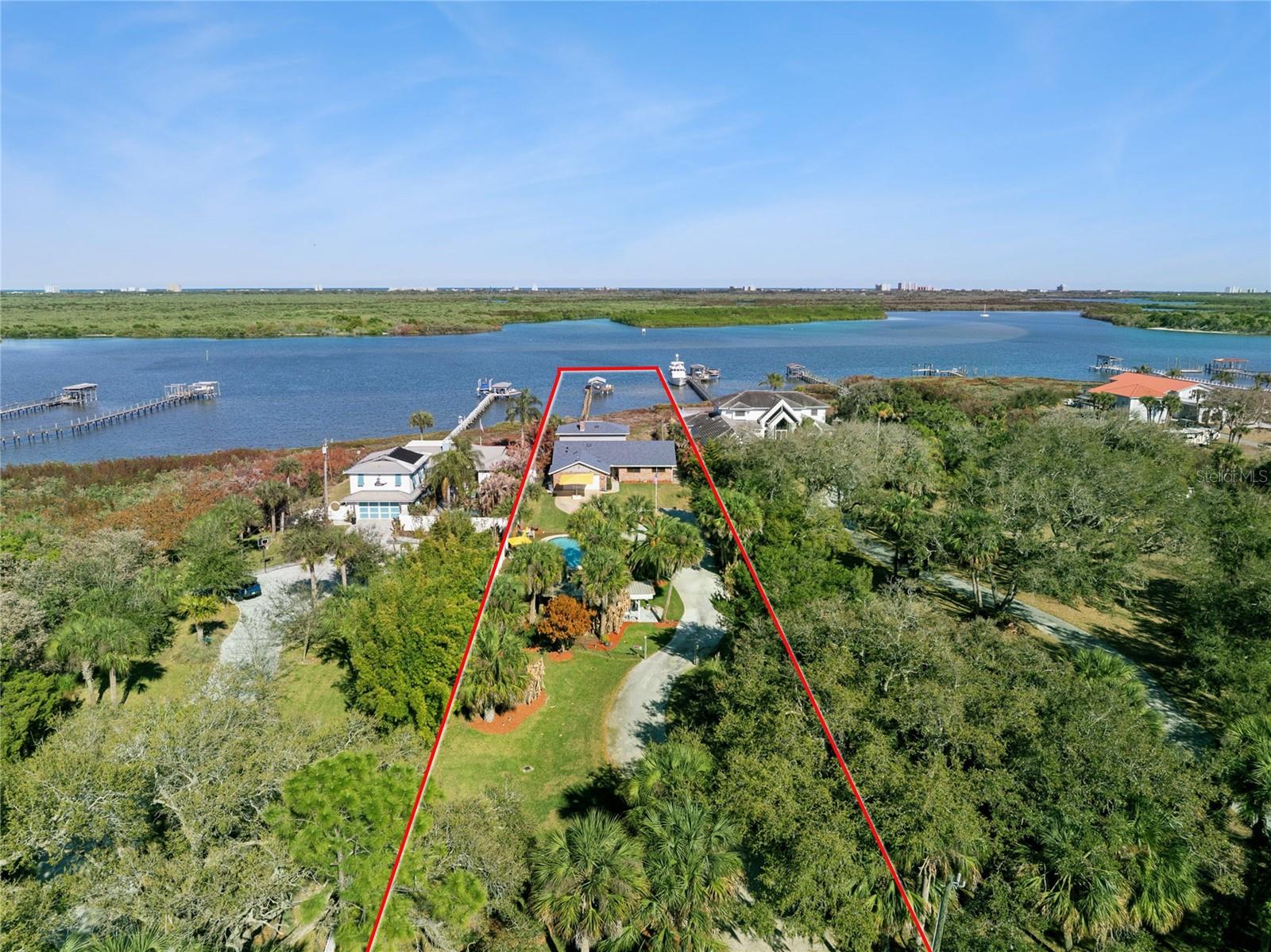 MLS# O6389374 Property Photo