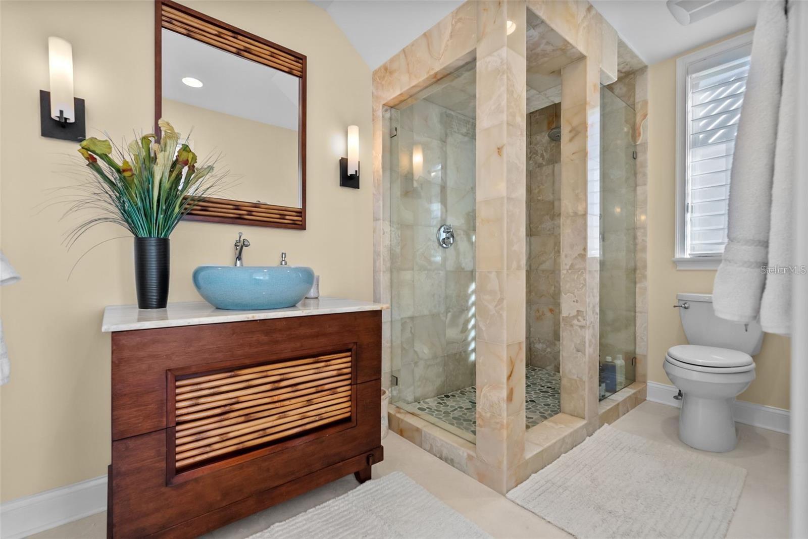 A4686535 Property Photo