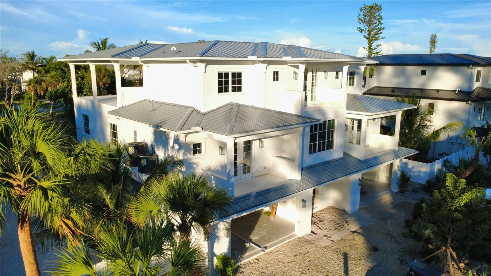 A4686563 Property Photo
