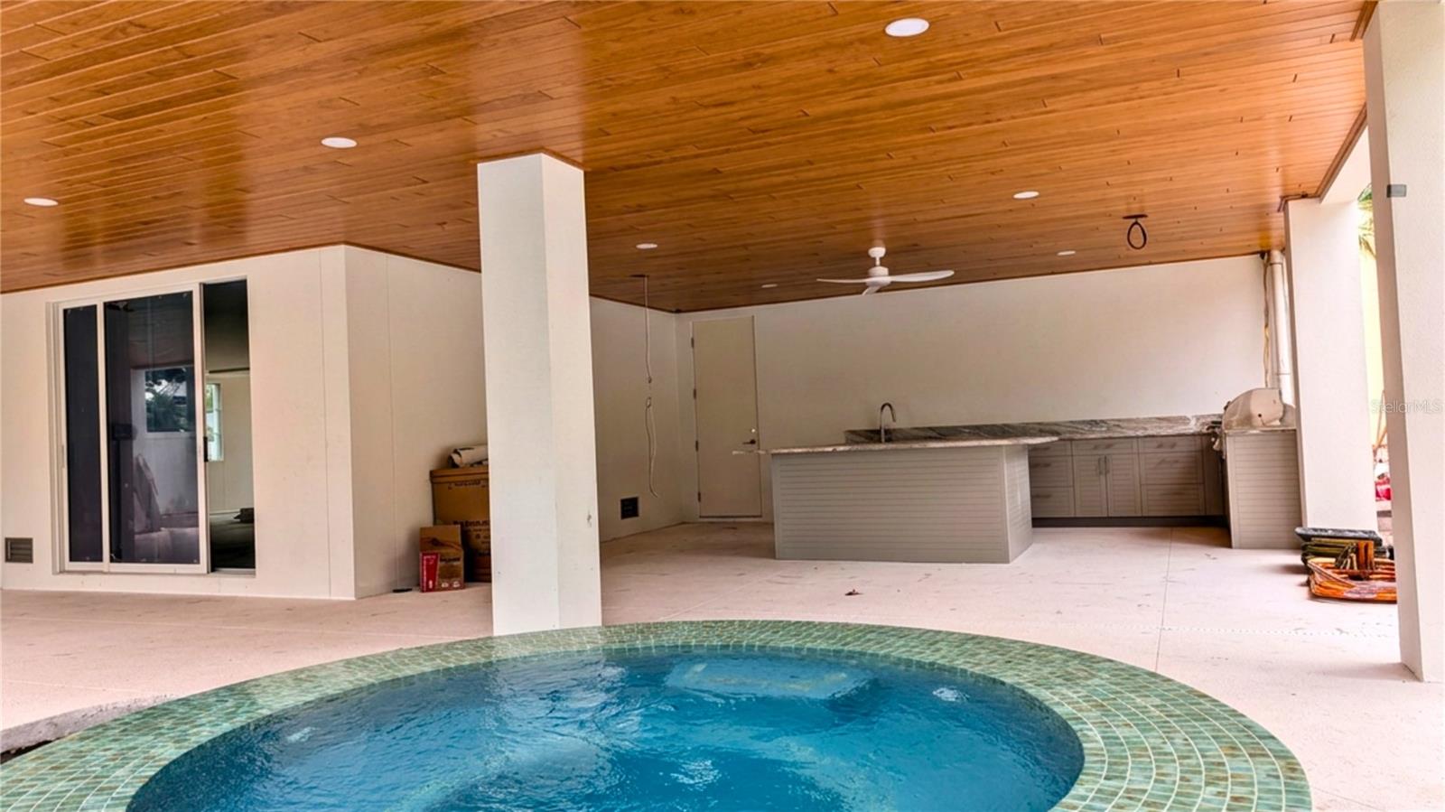 A4686563 Property Photo