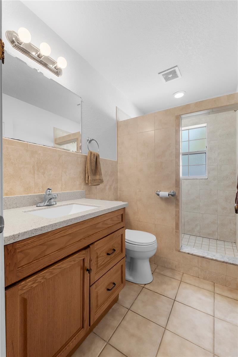 GC538590 Property Photo