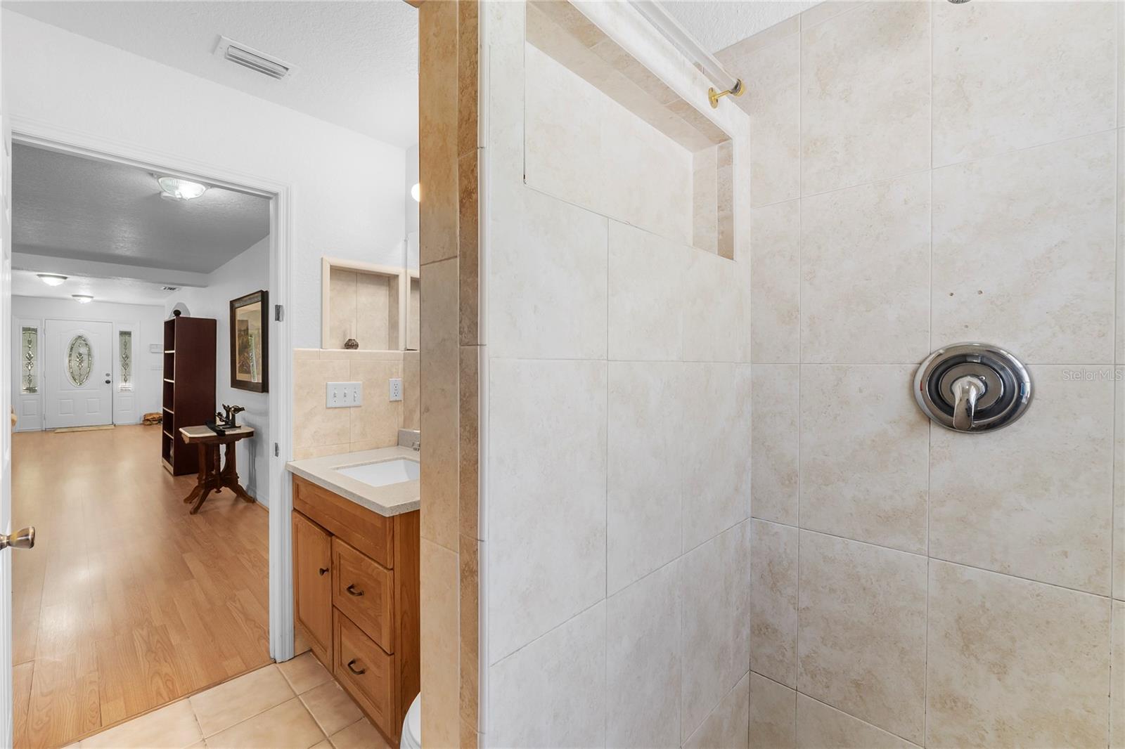 GC538590 Property Photo