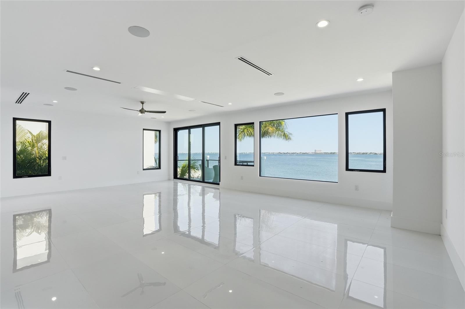 A4686737 Property Photo