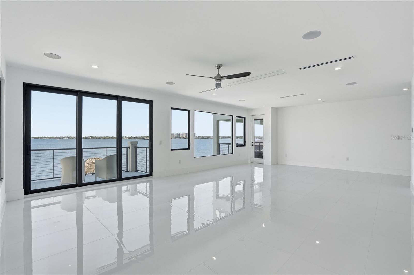 A4686737 Property Photo