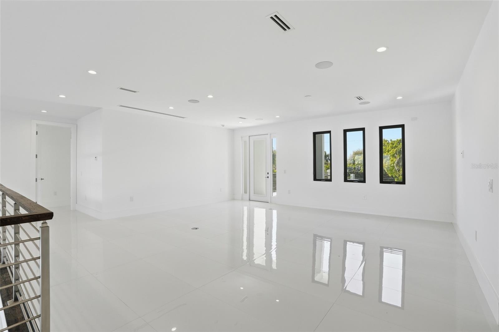 A4686737 Property Photo