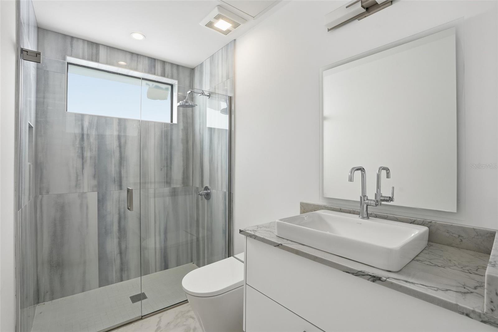 A4686737 Property Photo