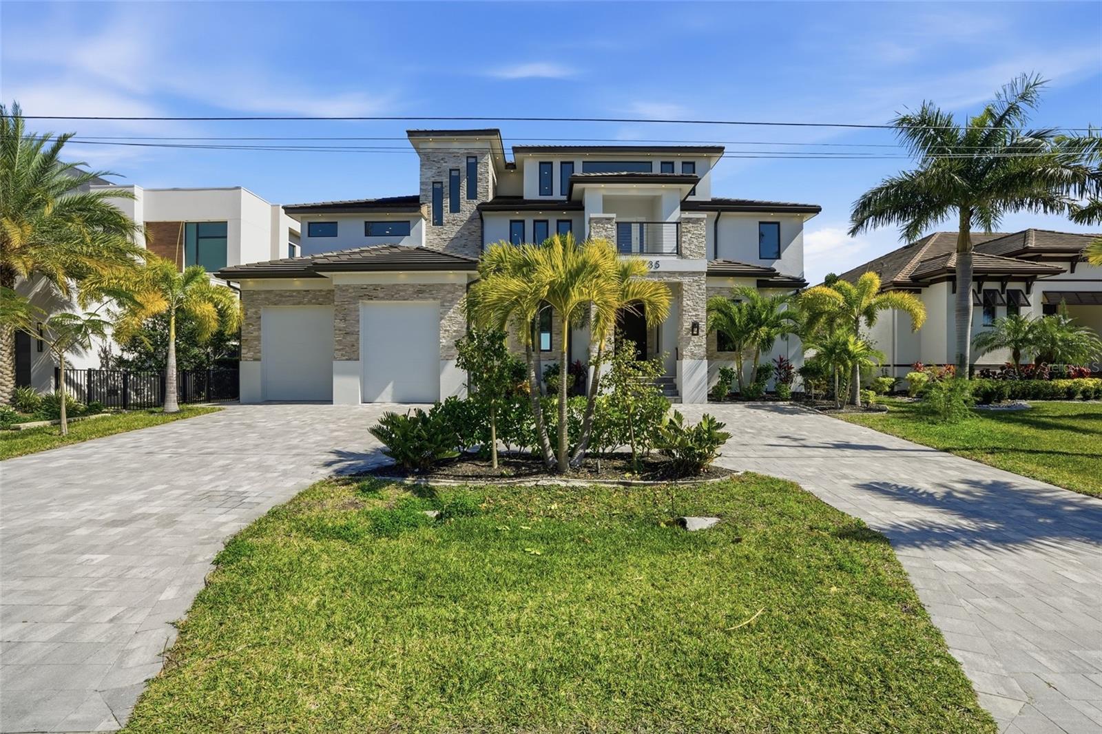A4686737 Property Photo