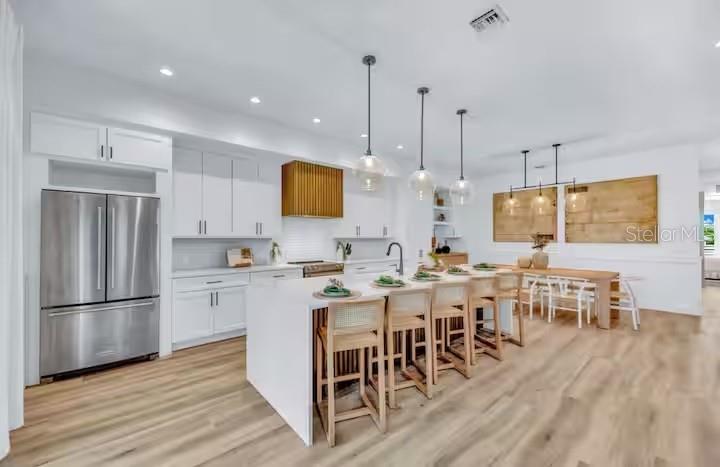 A4686937 Property Photo