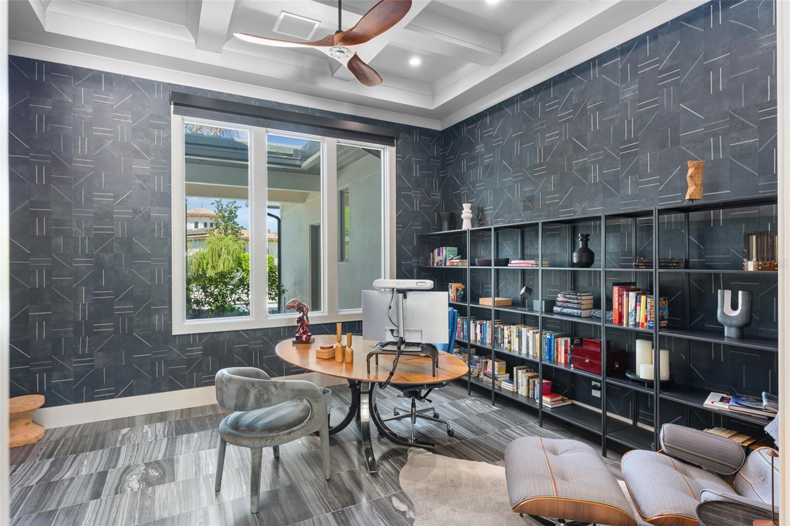 O6392916 Property Photo