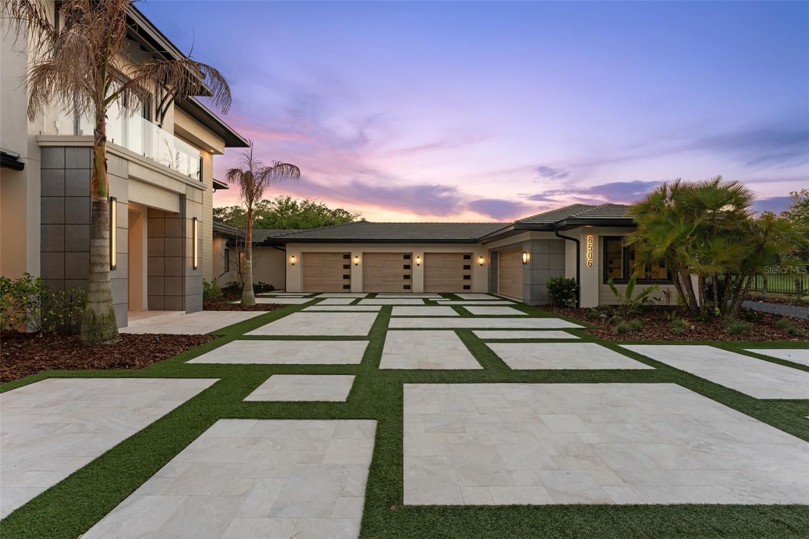 O6392916 Property Photo