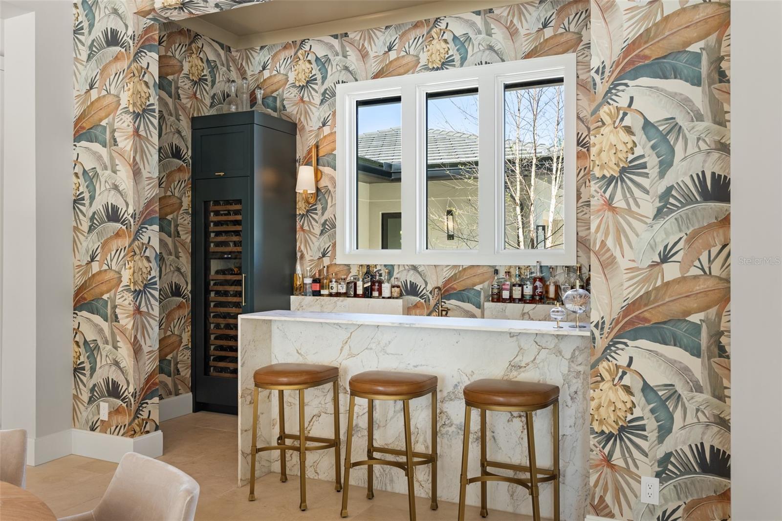 O6392916 Property Photo