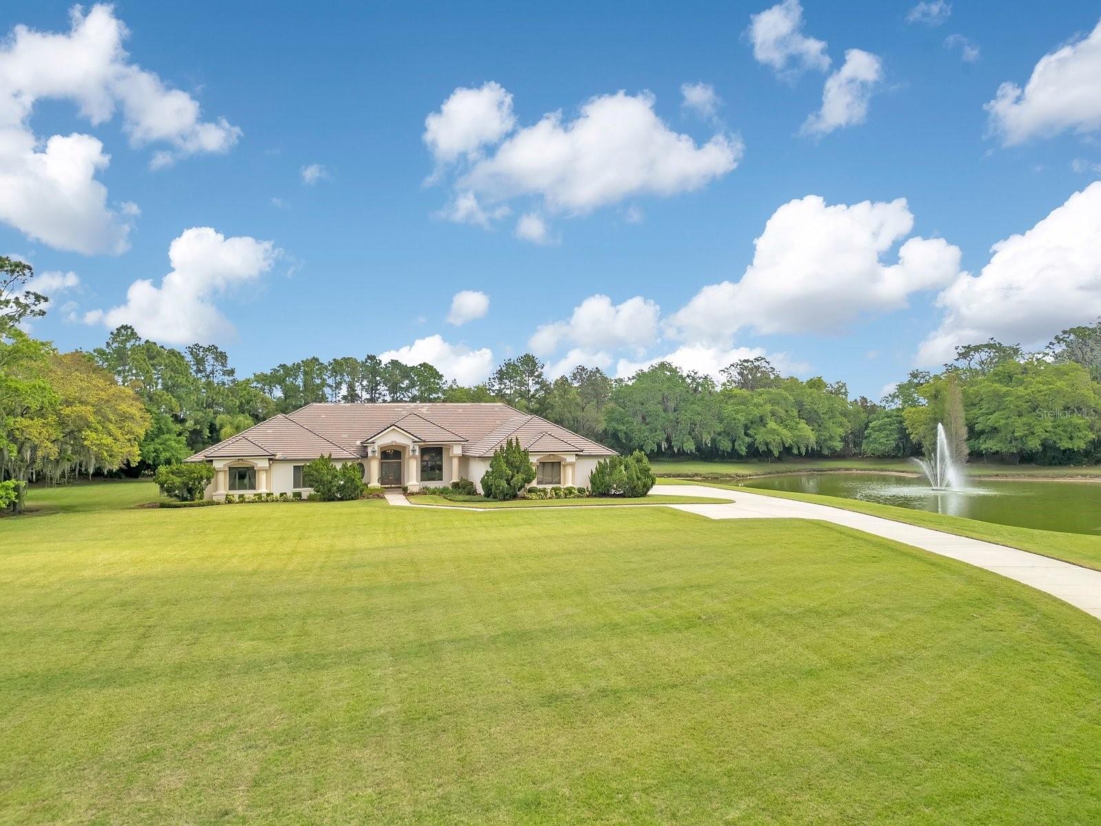 MLS# L4960558 Property Photo