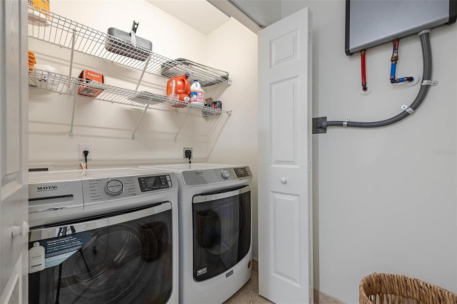 A4688005 Property Photo