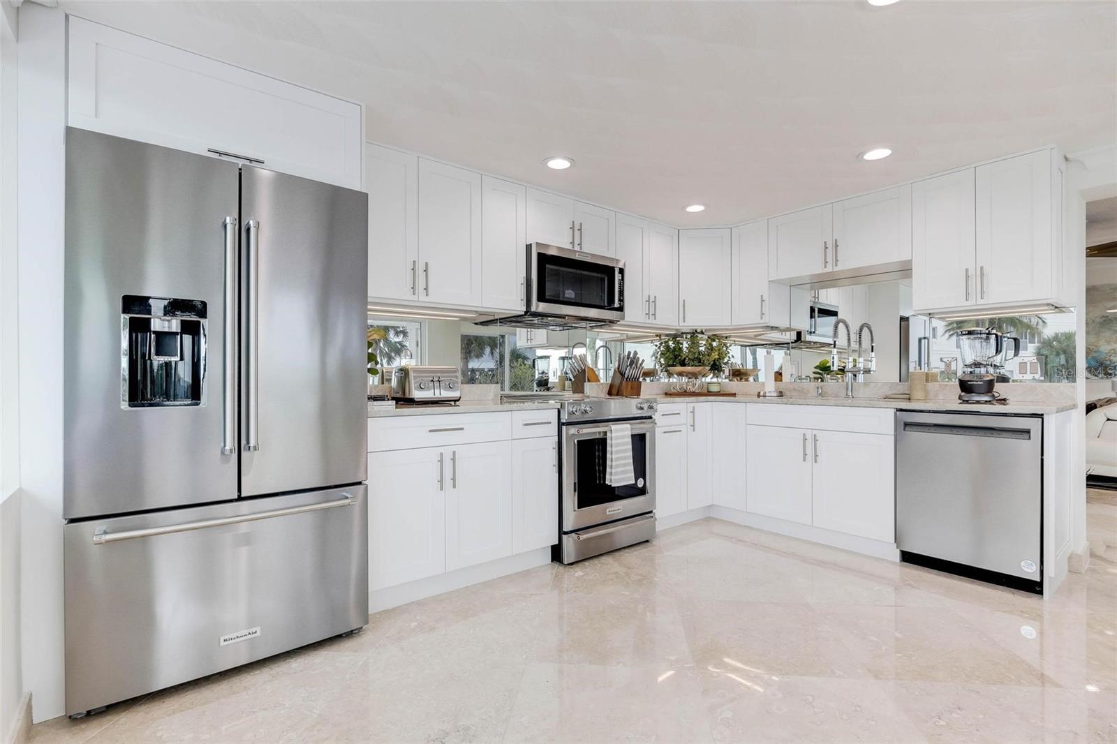 A4688005 Property Photo