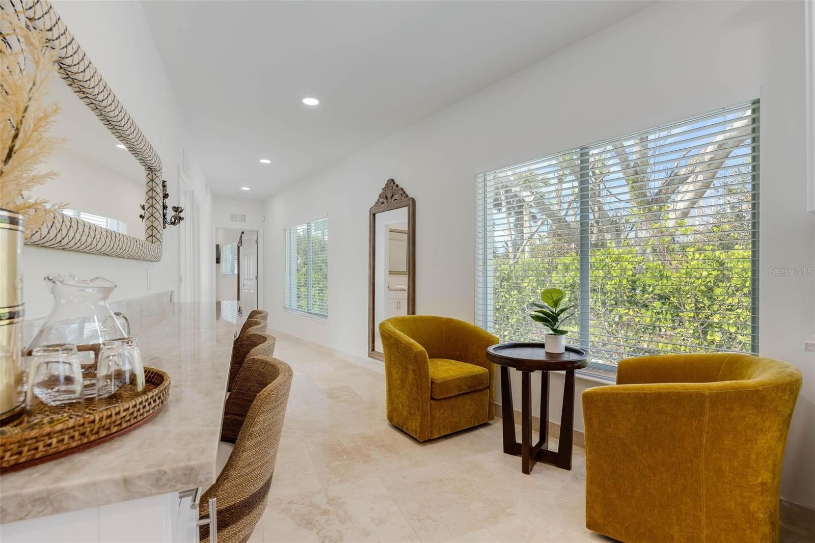 A4688005 Property Photo