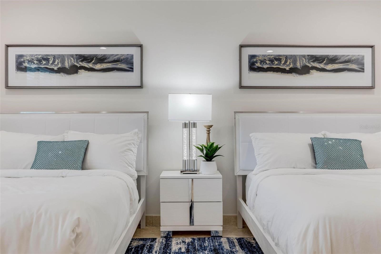 A4688005 Property Photo