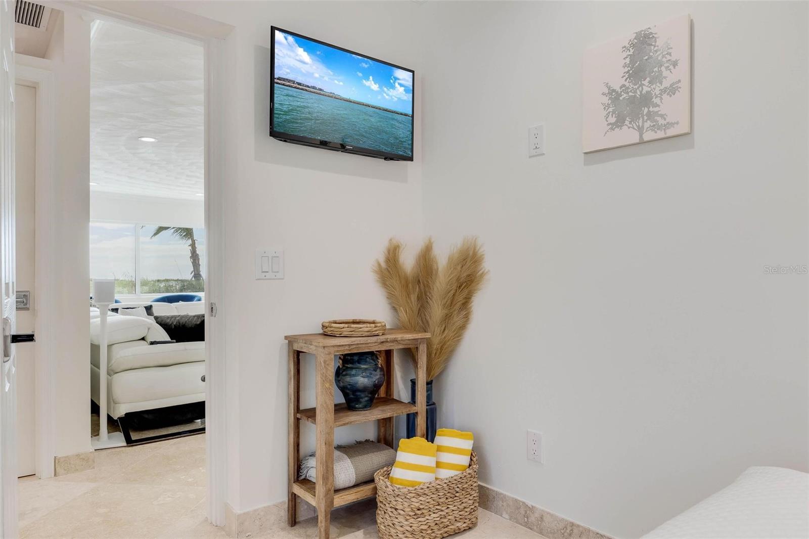 A4688005 Property Photo