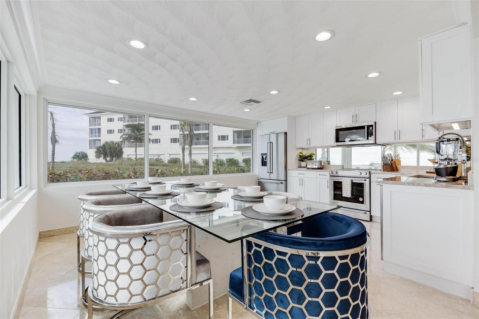 A4688005 Property Photo