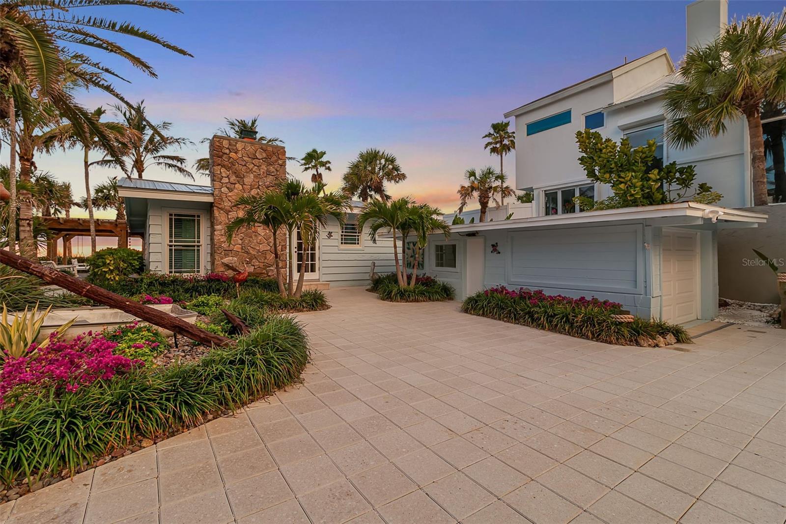 A4688268 Property Photo