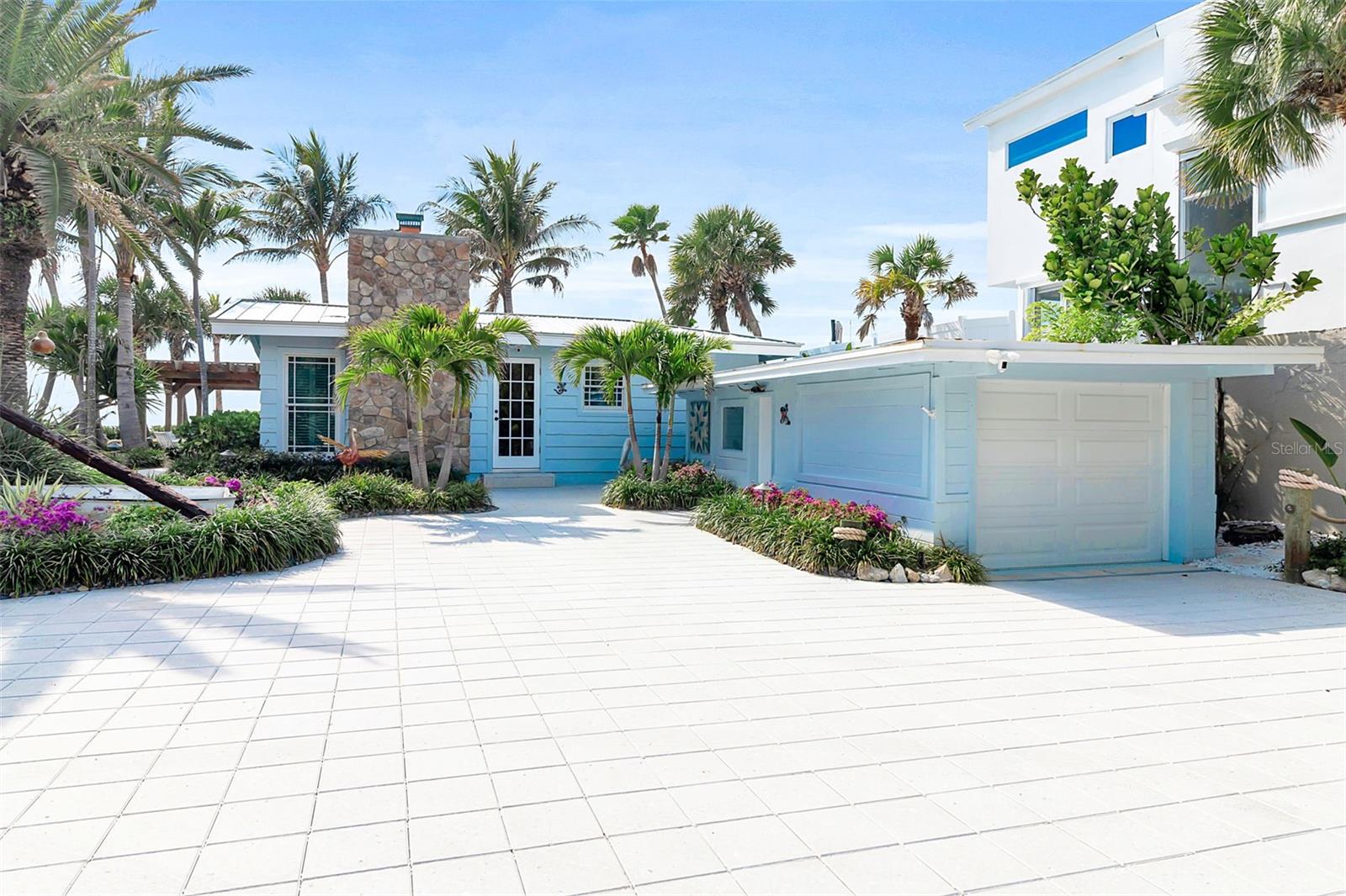 A4688268 Property Photo