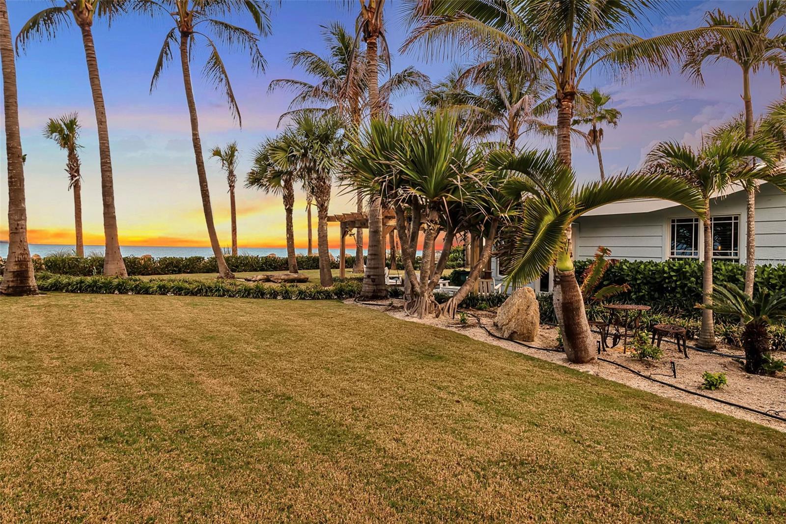 A4688268 Property Photo
