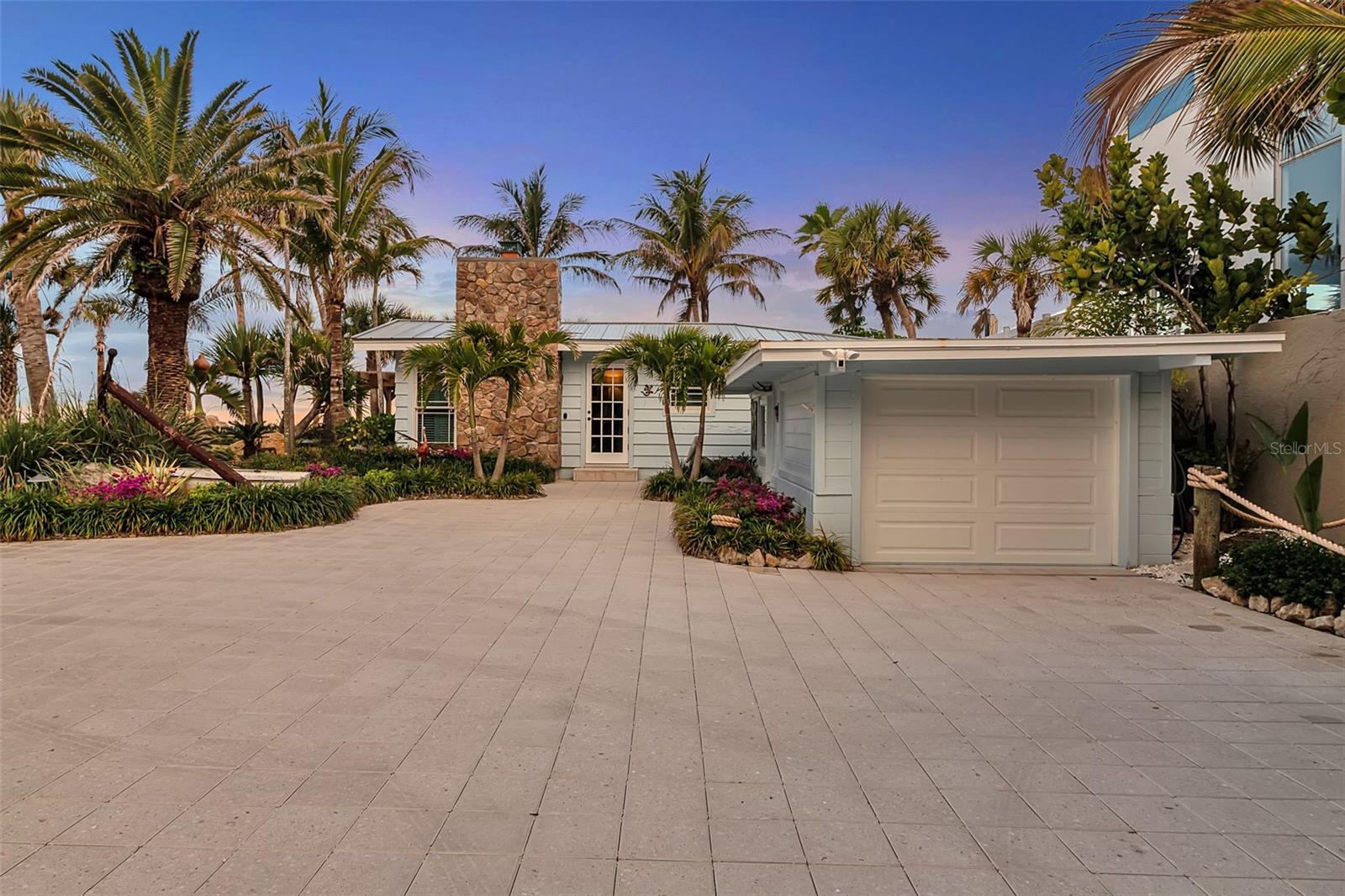 A4688268 Property Photo