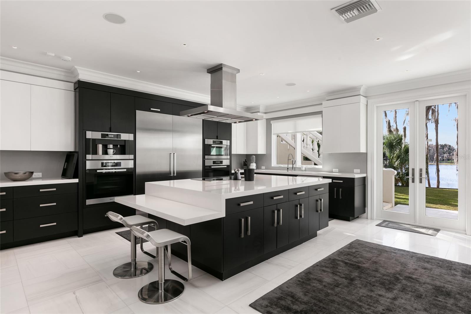 O6395291 Property Photo