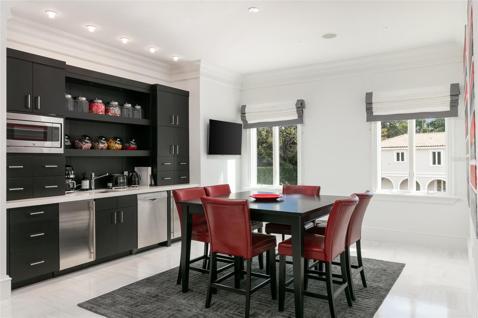 O6395291 Property Photo