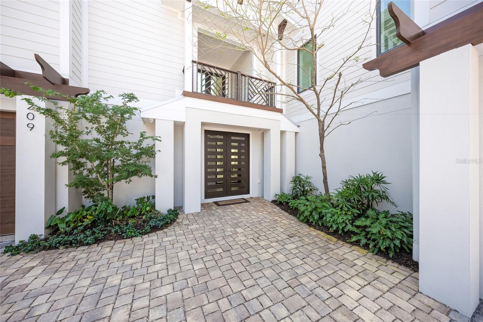A4688392 Property Photo
