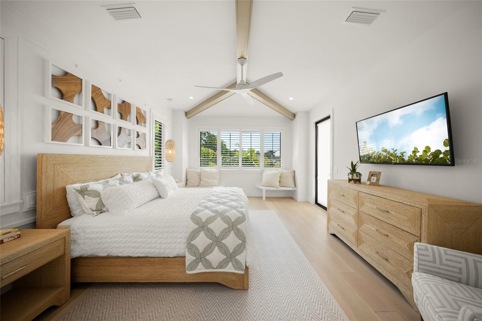 A4688392 Property Photo