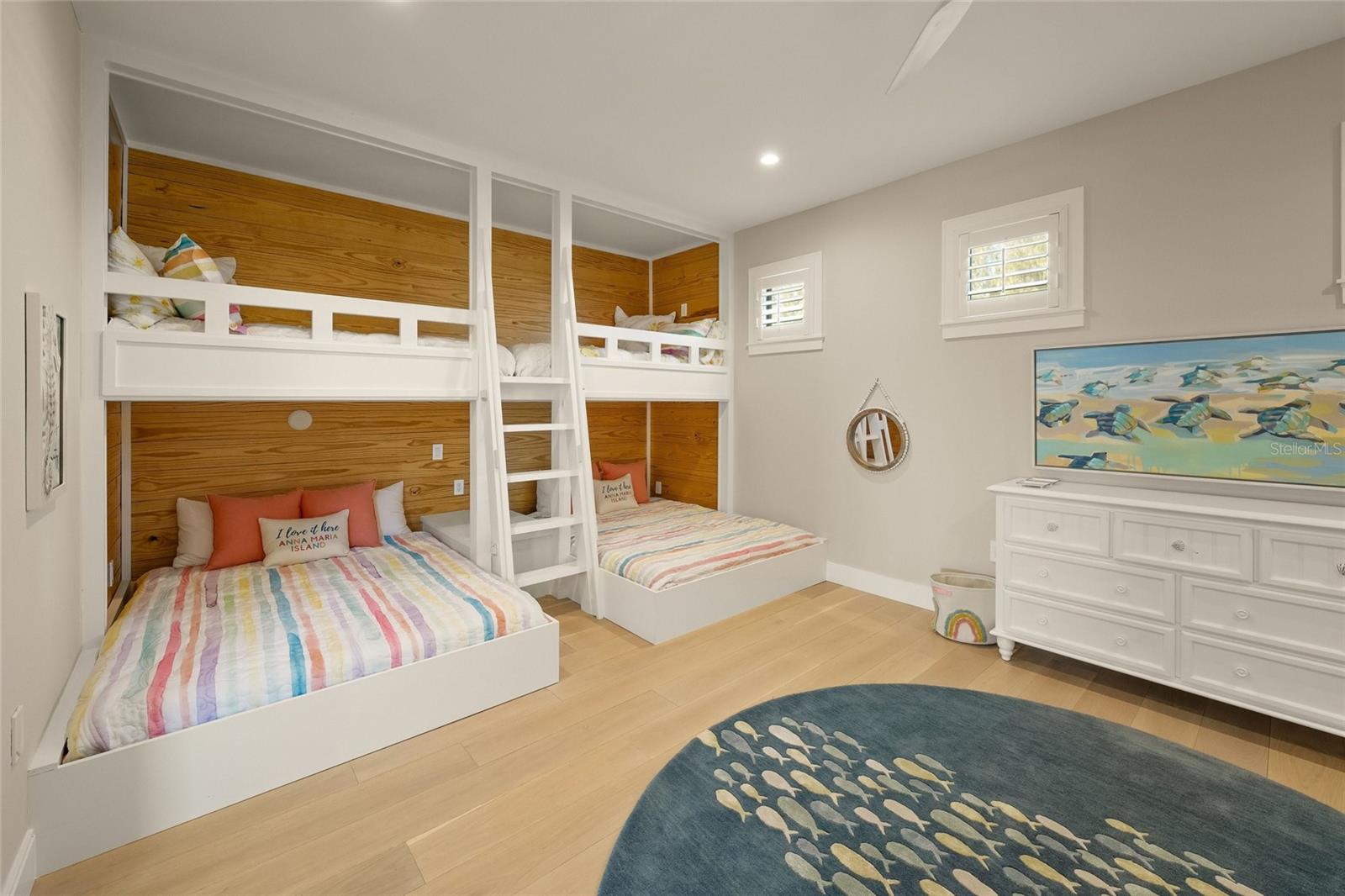 A4688392 Property Photo