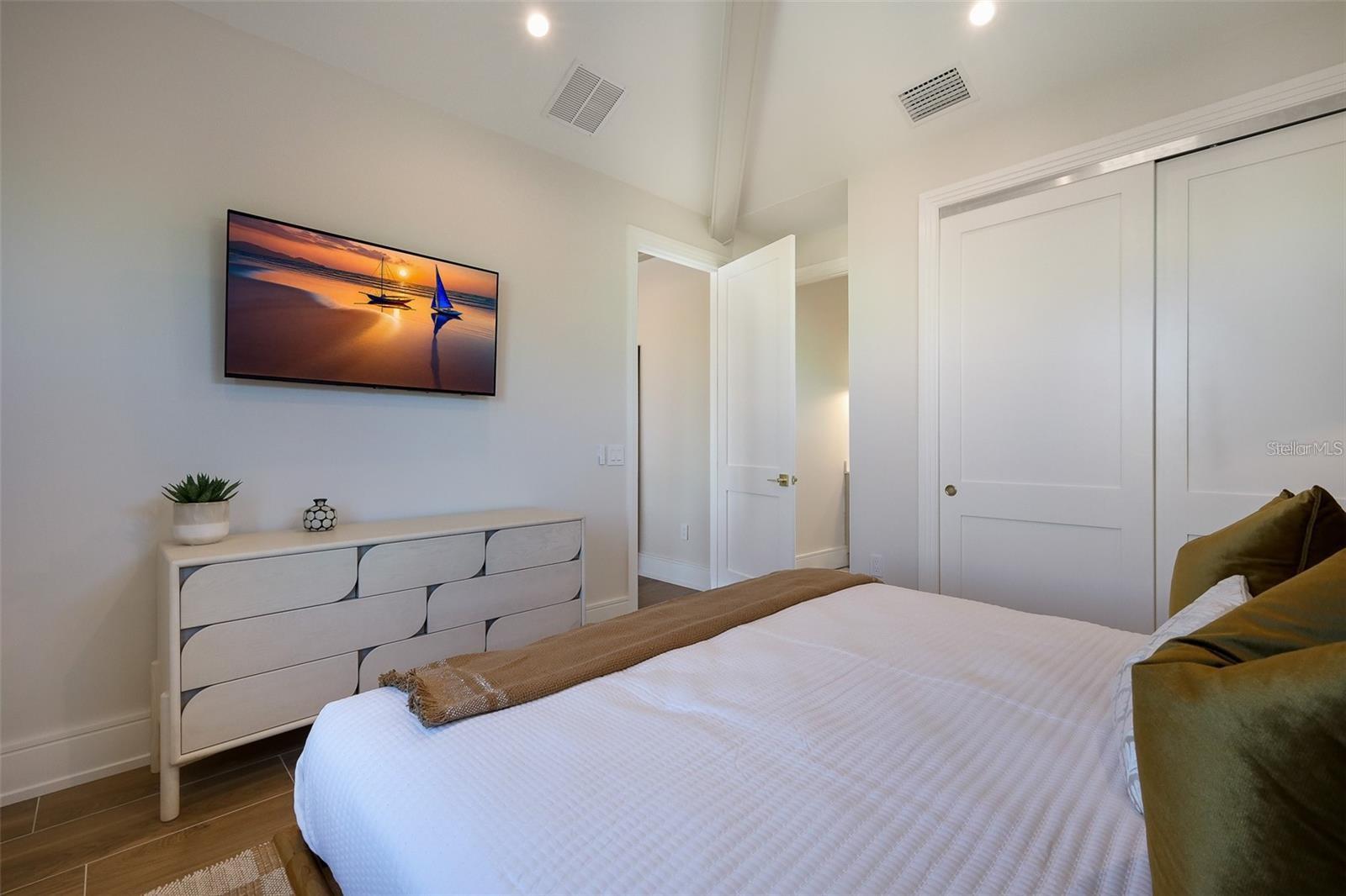 A4688706 Property Photo