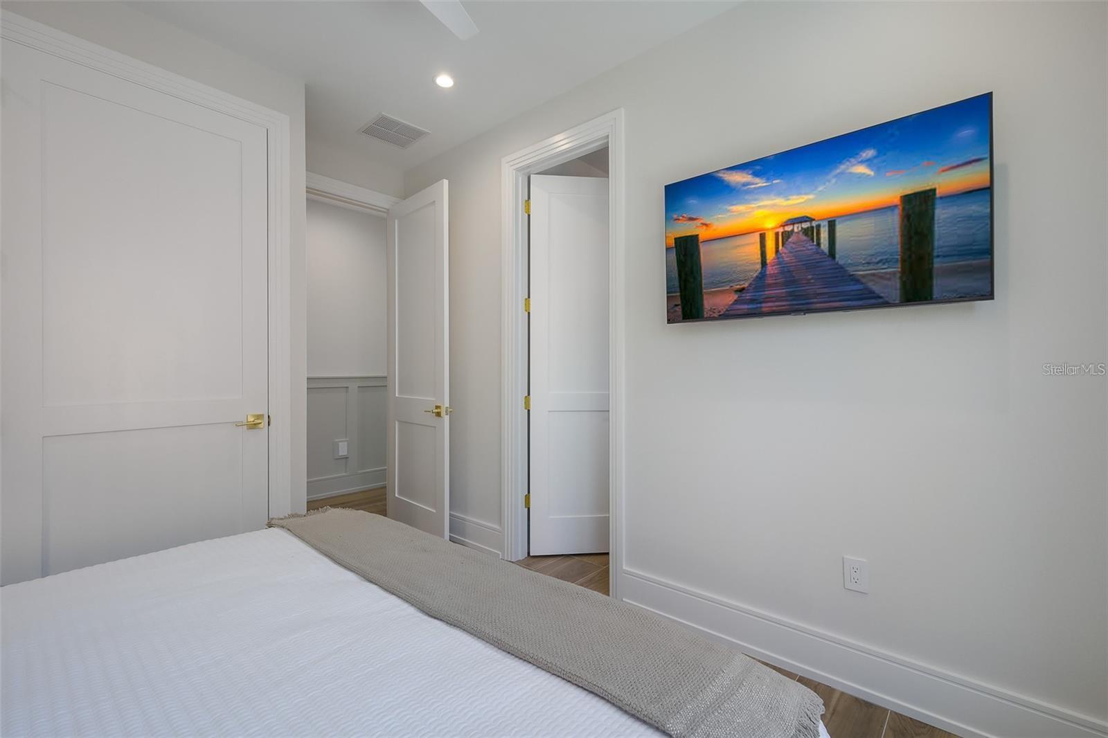 A4688706 Property Photo