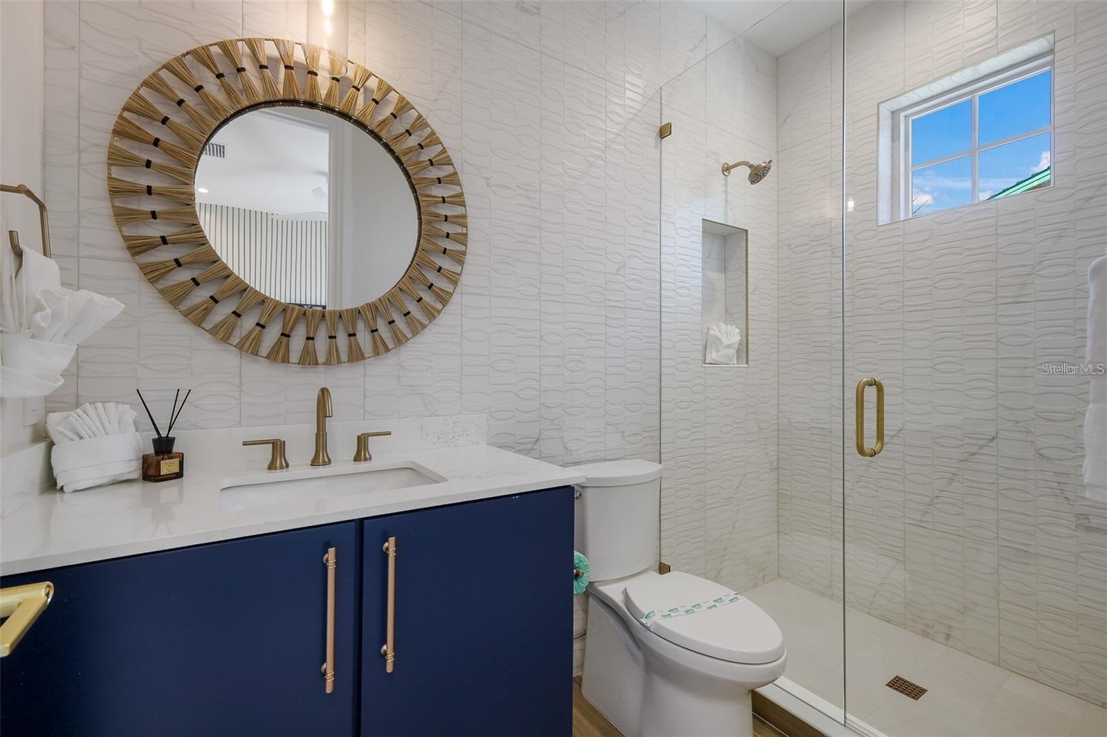 A4688706 Property Photo
