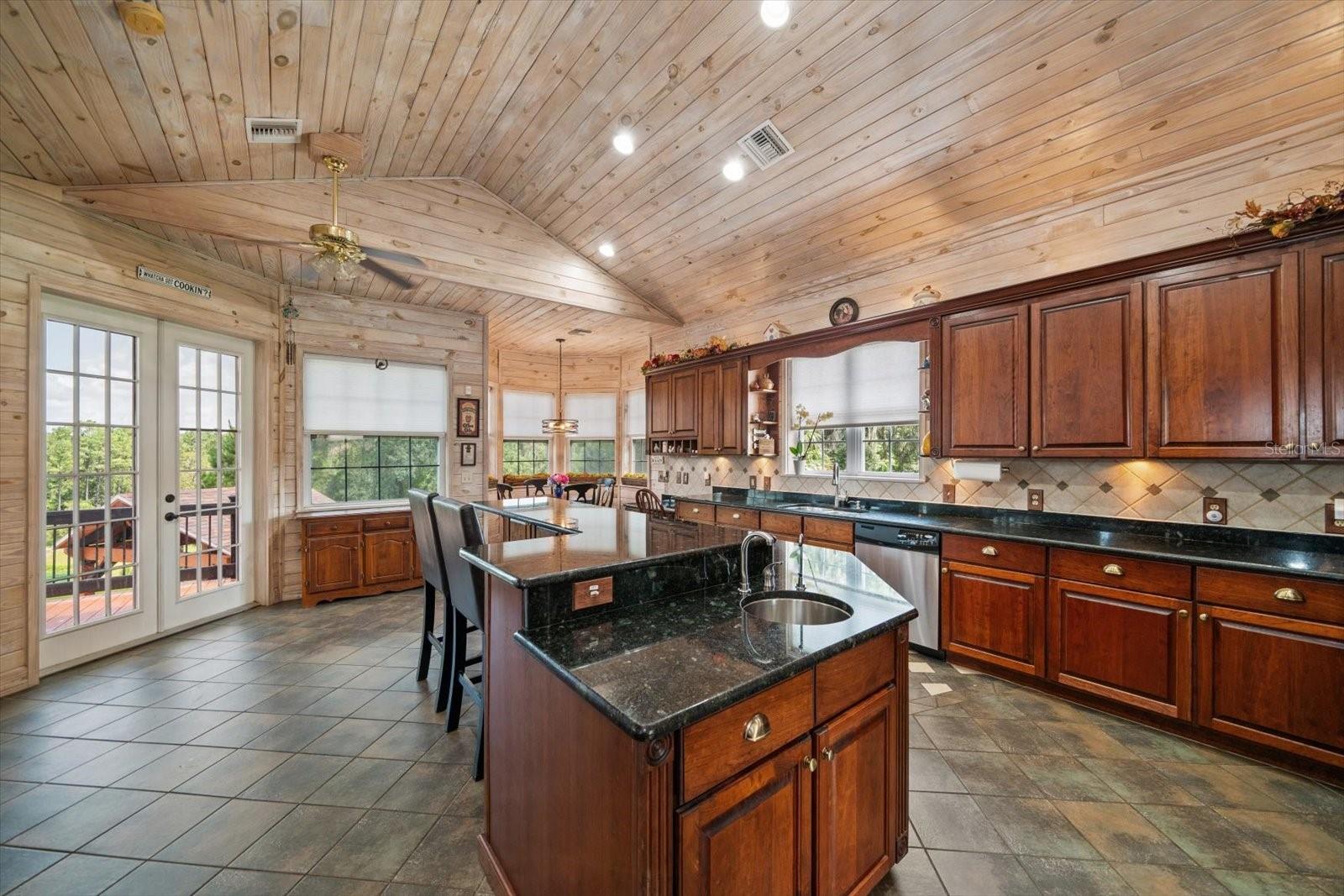 TB8494011 Property Photo