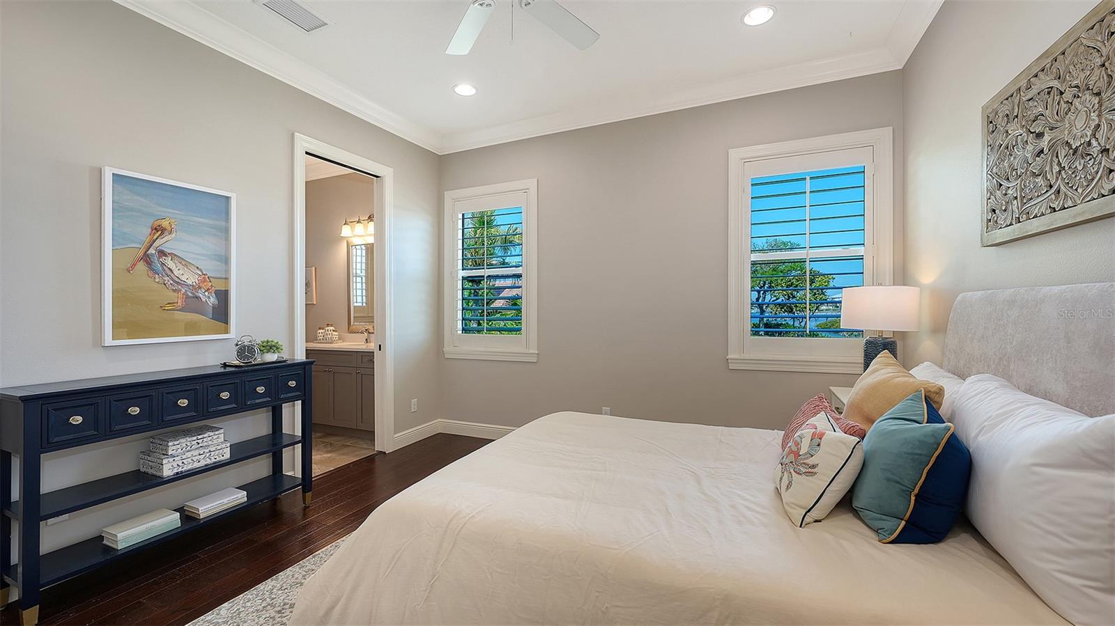 A4688995 Property Photo