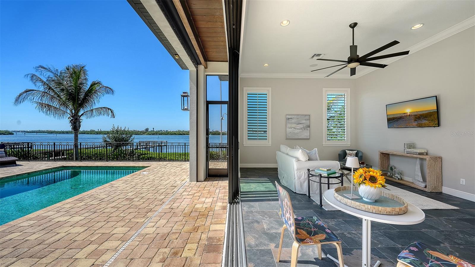 A4688995 Property Photo