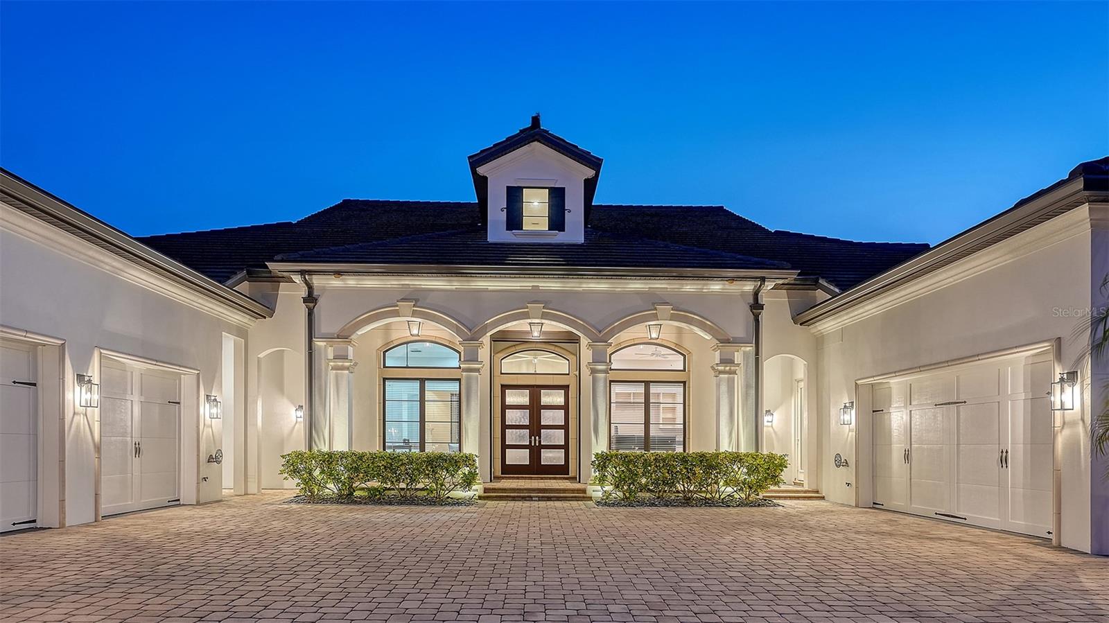 A4688995 Property Photo