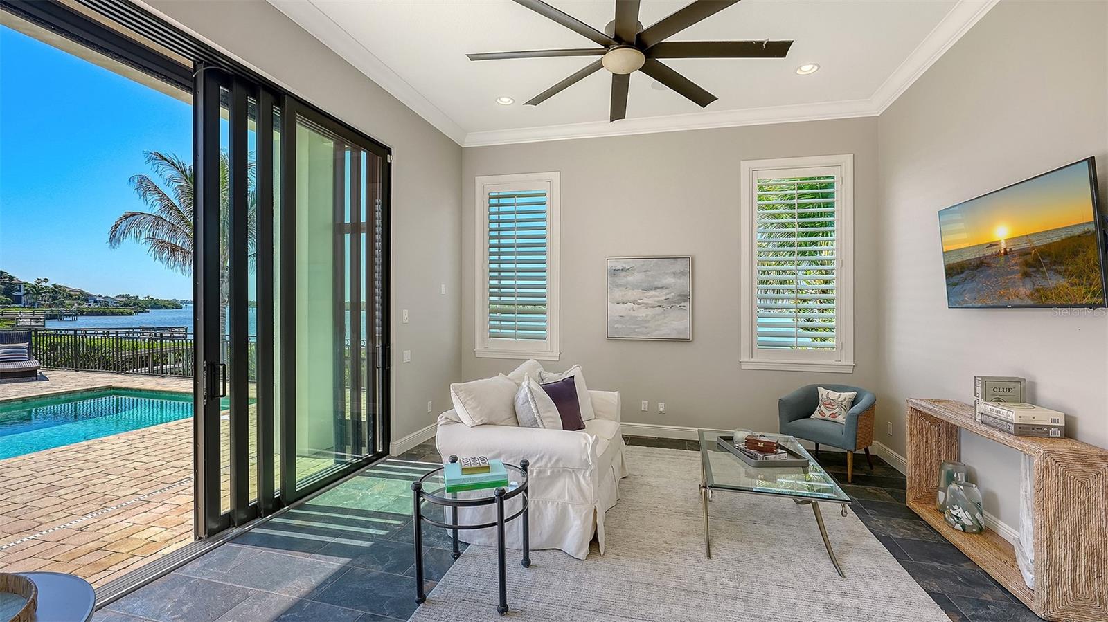 A4688995 Property Photo