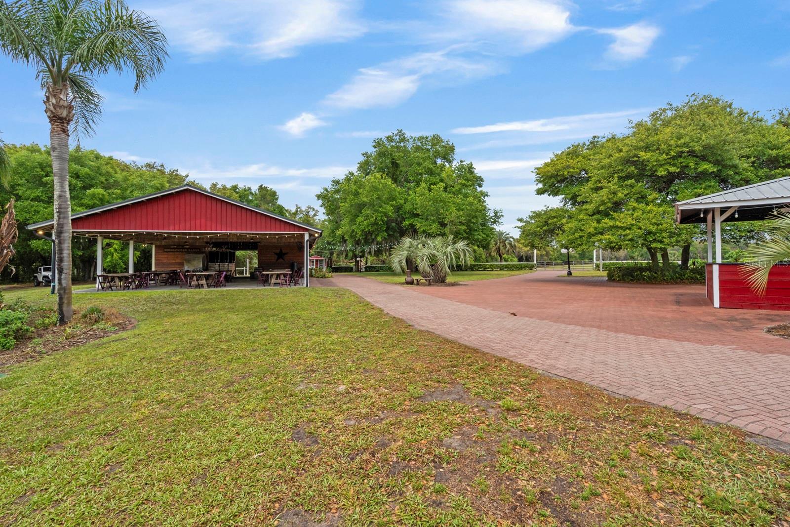 O6397379 Property Photo
