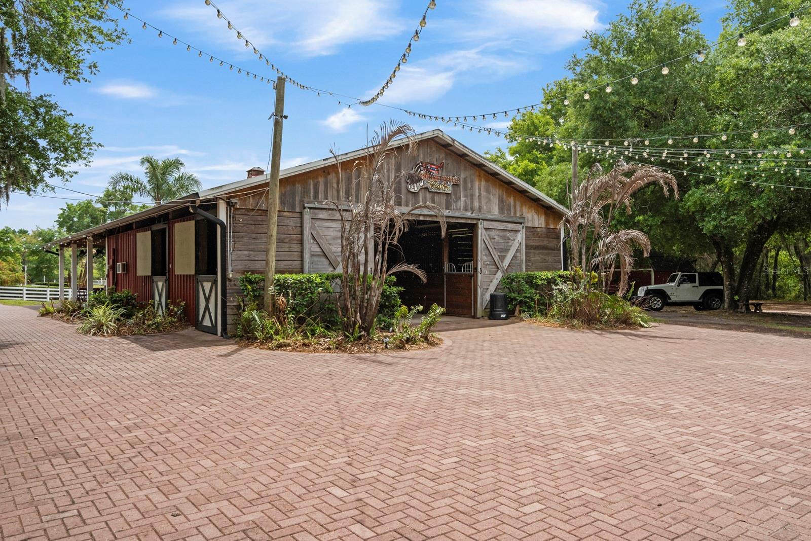 O6397379 Property Photo