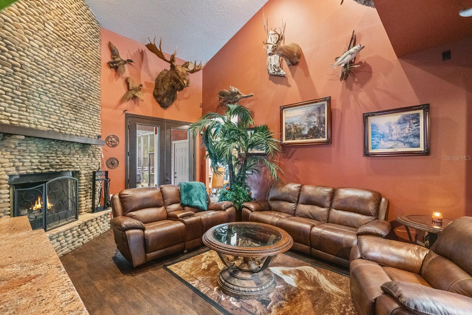 O6397379 Property Photo